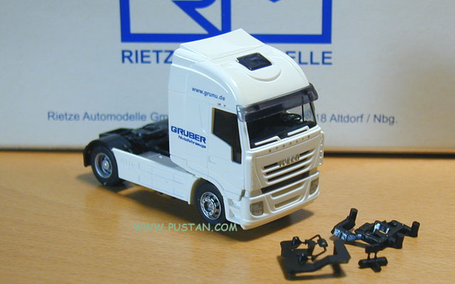 Stralis Gruber Stralis
