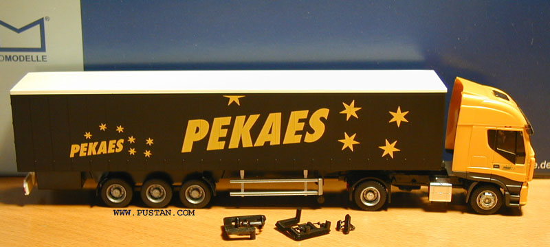 Pekaes Stralis Pekaes Stralis