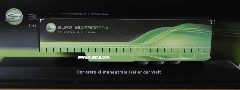 BURG SILVERGREEN The New Trailer Philosophy Der erste klimaneutrale Trailer der Welt The world's first climate-neutral trailer www.burg-silvergreen.com CURTAIN SG03 Modell-Nr. BURG