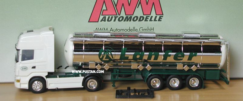 HLM Lanfer 2392 330 www.lanfer-logistik.de Lanfer