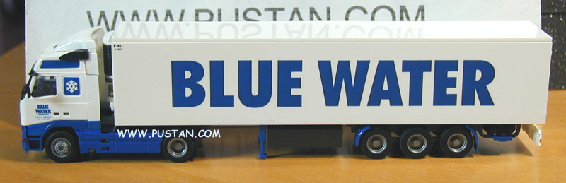 BLUE WATER Transport Esbjerg Danmark / FRC Carrier / FH12 420 Blue Water
