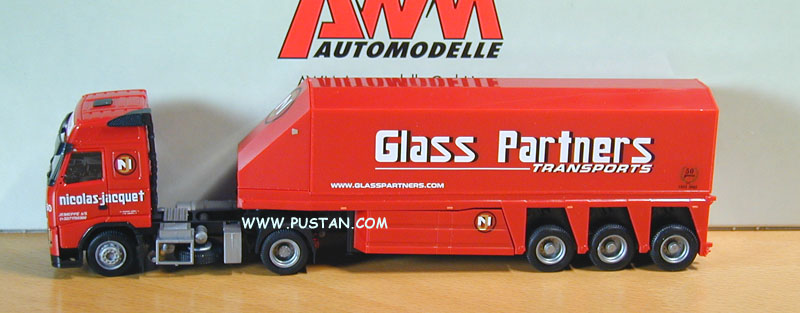 Glass Partners Transports 50 years 1955 2005 www.glasspartners.com nicolas jacquet Jemeppe s/S 60 FH12 Glass Partners