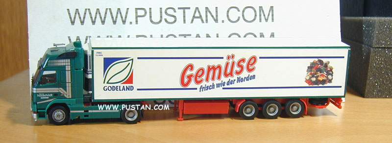 Reimer Hauschildt Glückstadt GmbH / Frischezentrum Hamburg Godeland / Gemüse frisch wie der Norden FRC Hauschildt