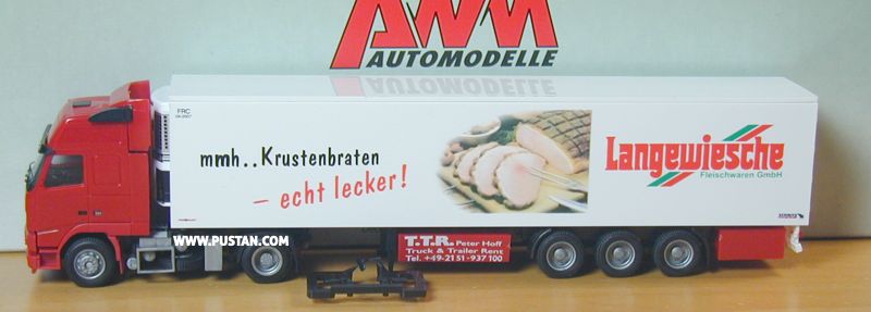 FH16 520 mmh..Krustenbraten - echt lecker! Langewiesche Fleischwaren GmbH Schmitz Cargobull Ferroplast FRC Thermo King SMX T.T.R. Truck & Trailer Rent Peter Hoff Langewiesche