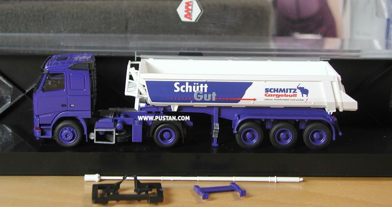 FH12 420 Schmitz Cargobull robust, komfortabel und sicher! Schütt Gut Leading the way! Limited Edition Modell Nr. 36 r. 3300/0544 Schmitz
