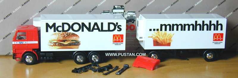 142M V8 WLS Warenhandel + Logistik + Service / McDonald's ...mmmhhhh Das etwas andere Restaurant / Frigoblock Thermo King WLS