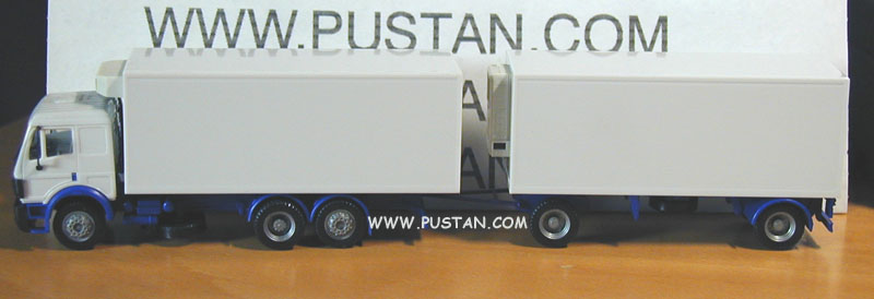 Herpa 142427 SK '88 Kühlkoffer-Hängerzug 3a/2a lichtgrau Frigoblock Thermo King 142427