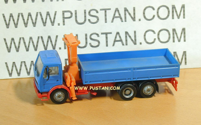 Mercedes Herpa 806042 Pritschen-LKW mit Ladekran 3a Himmelblau Mercedes