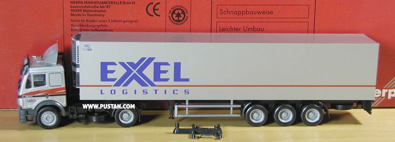 1844 Exel Logistics FRC Schmitz Exel