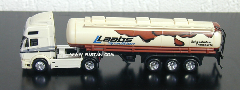 Laabs Spedition 1844 Schokoladen-Transporte Laabs