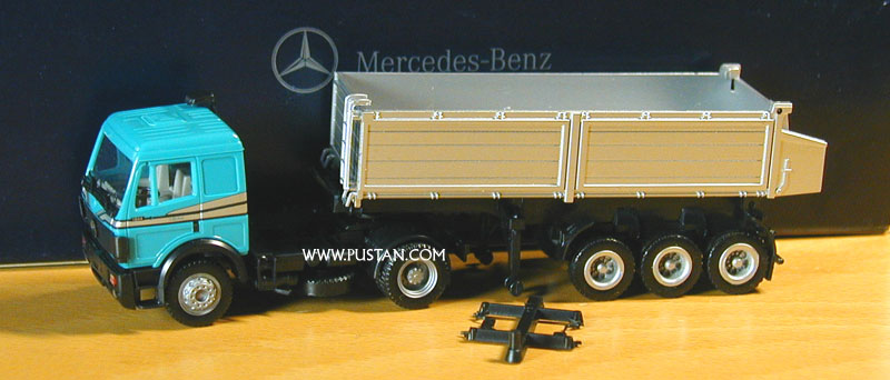 Mercedes-Benz Nutzfahrzeuge 1844 Zugmaschine mit Kippsattelauflieger B 6 600 0012 Limitierte Auflage 3000 Stück Mercedes-Benz