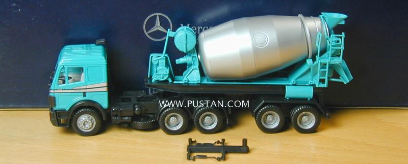 Mercedes-Benz 2638 Zugmaschine mit Betonmischauflieger B 6 600 0011 Nutzfahrzeuge Limitierte Auflage 3000 Stück Mercedes-Benz
