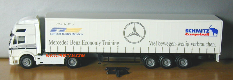 ...eine Dienstleistung der Mercedes-Benz AG. Nutzfahrzeuge 1853 Economy Training von / Viel bewegen - wenig verbrauchen. Charter Way CTR Central Trailer Rentco Schmitz Cargobull Mercedes