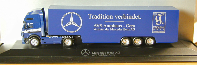 Vertreter der Mercedes-Benz AG Niederlassung AVS Autohaus Gera 1838 Tradition verbindet. 995 1995 1000 Jahre Erstmalige Erwähnung Gera