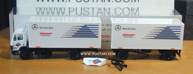 Südkraft Spedition GmbH SKS / Mercedes-Benz / Mobiles Ausstellungs System Südkraft