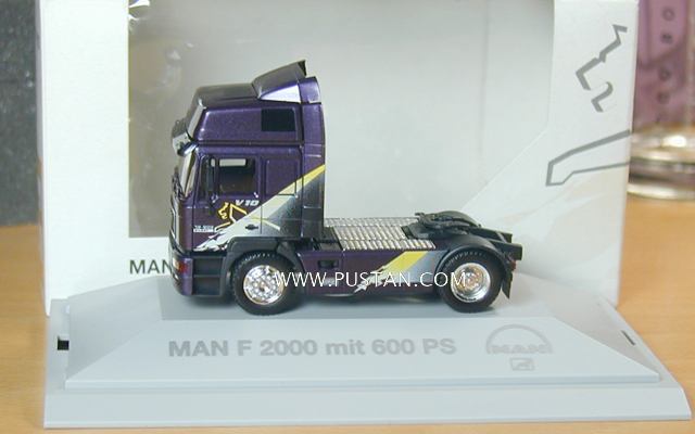 MAN F 2000 mit 600 PS Nutzfahrzeuge Aktiengesellschaft Originalteil Genuine Part 09.38069.0126 441kW V10 19.603 Silent der stärkste Serien LKW Europas MAN