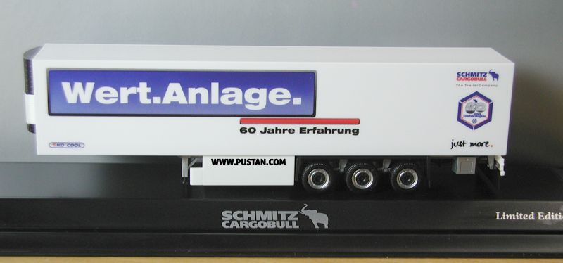 Schmitz Cargobull S.KO COOL The Trailer Company 60 Jahre Kühlfahrzeugbau Erfahrung just more. Wert. Anlage. Limited Edition Services Technology Strong. Performer. Years Experience of Excellence in Reefers Schmitz