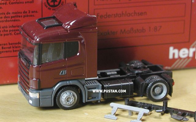 Bordeauxrot 124L 400 Lowliner 2a 146166