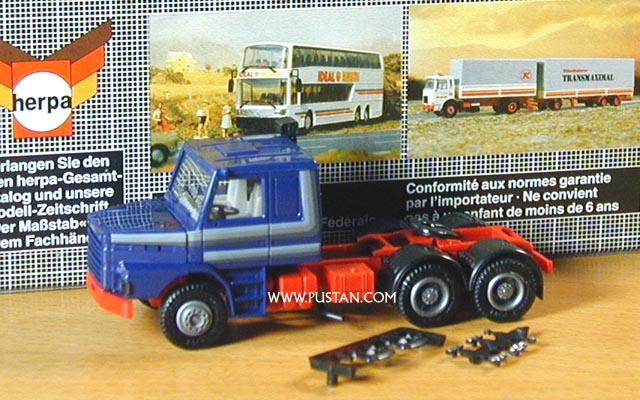 Herpa 836270 Scania Hauber 142 H 3a Kobaltblau Scania