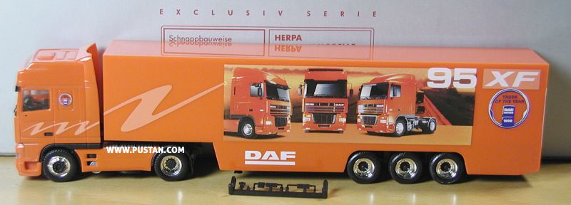DAF 95 XF Series Promotion 24 Valve / The power of an organisation / Truck of the Year 1998 DAF