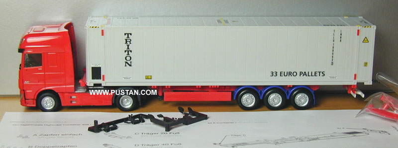 TRITON International Affix Cargo Labels Here Double Stack With 1 Or Load When Supported Here 45 DNV-GL Certified 2550 XL C44 S44 33 Euro Pallets LNRB TLLU1080603 Super Heavy 2,9m 9'6'' www.tritoninternational.com R404A-A THERMO KING WARNING Ratings MAX. GROSS 35,000 KG 77,160 LB TARE 6,010 13,250 PAYLOAD 28,990 63,910 CU. CAP 83.5 CU.M 2,949 CU.FT LENGTH; 45' HEIGHT 2,9m WIDTH 2,55m CIMC 2.550 M CAUTION 45FT4'' LONG! 4013150934923 Triton
