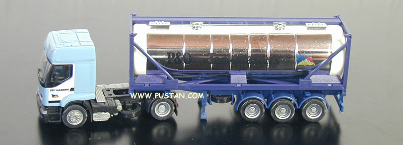 P & O Tankmasters Nur für Lebensmittel TMTU 0005329 MAX GROSS 30480 KG 67050 LB MAX TARE 2600 KG 5732 LB CAPACITY 46000 L Working Pressure 2 Bar P&O