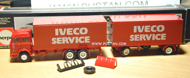 Iveco Service UNIC Grill mit Dachspoiler Iveco
