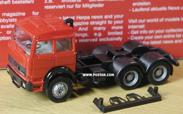 Iveco Turbo UNIC rot BASIC 315630 Iveco