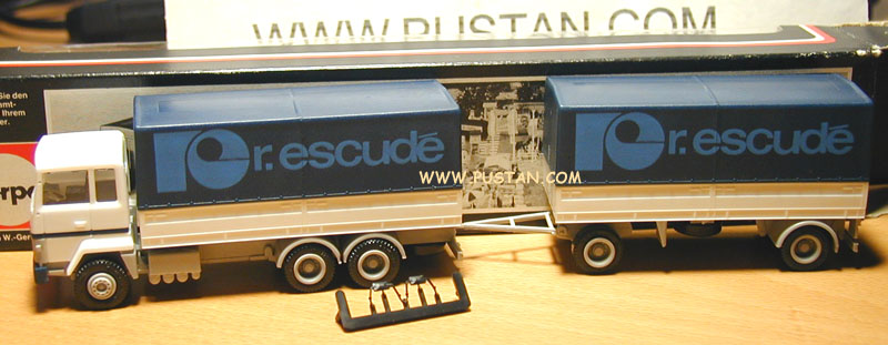 Herpa 802321 Renault GR 350 Pritsche/Plane 3a/2a Escude Renault