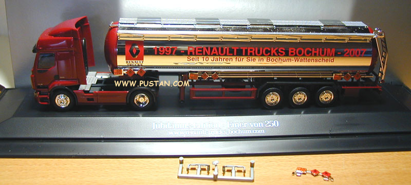 Renault Trucks Bochum 1997-2007 Seit 10 Jahren für Sie in Bochum-Wattenscheid / Jubiläums-Edition - Einer von 250 / www.renault-trucks-bochum.com Renault