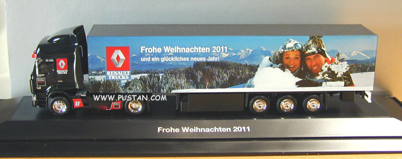 Renault Trucks Frohe Weihnachten 2011 und ein glückliches neues Jahr! / Racing 11 460 EEV Premium Optiracer Renault