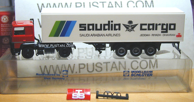 Saudia-Cargo Saudi Arabian Airlines / Jeddah Riyadh Dhahran / STS Schärli STS