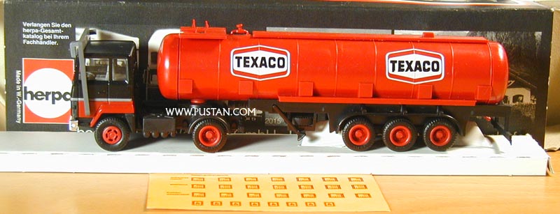 Herpa 802201 Renault GR 350 Kässbohrer Chemietank 2a/3a Modell nur auf dem amerikanischen Markt erhältlich Fahrerhaus unterhalb des Zierstreifens feuerrot schwarz Texaco